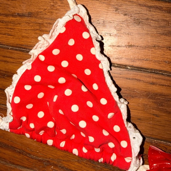 Beach Bunny Polka Dot Bikini Top with Bow as is - Picture 2 of 6